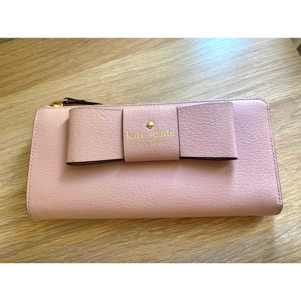 Kate Spade Pink Bow Wallet